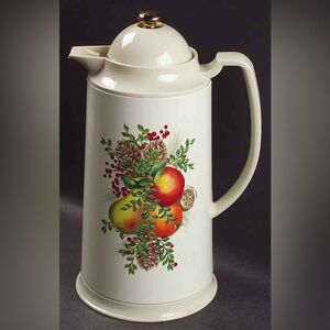 NIB Lenox For The Holidays Williamsburg Boxwood & Pine Thermal Carafe